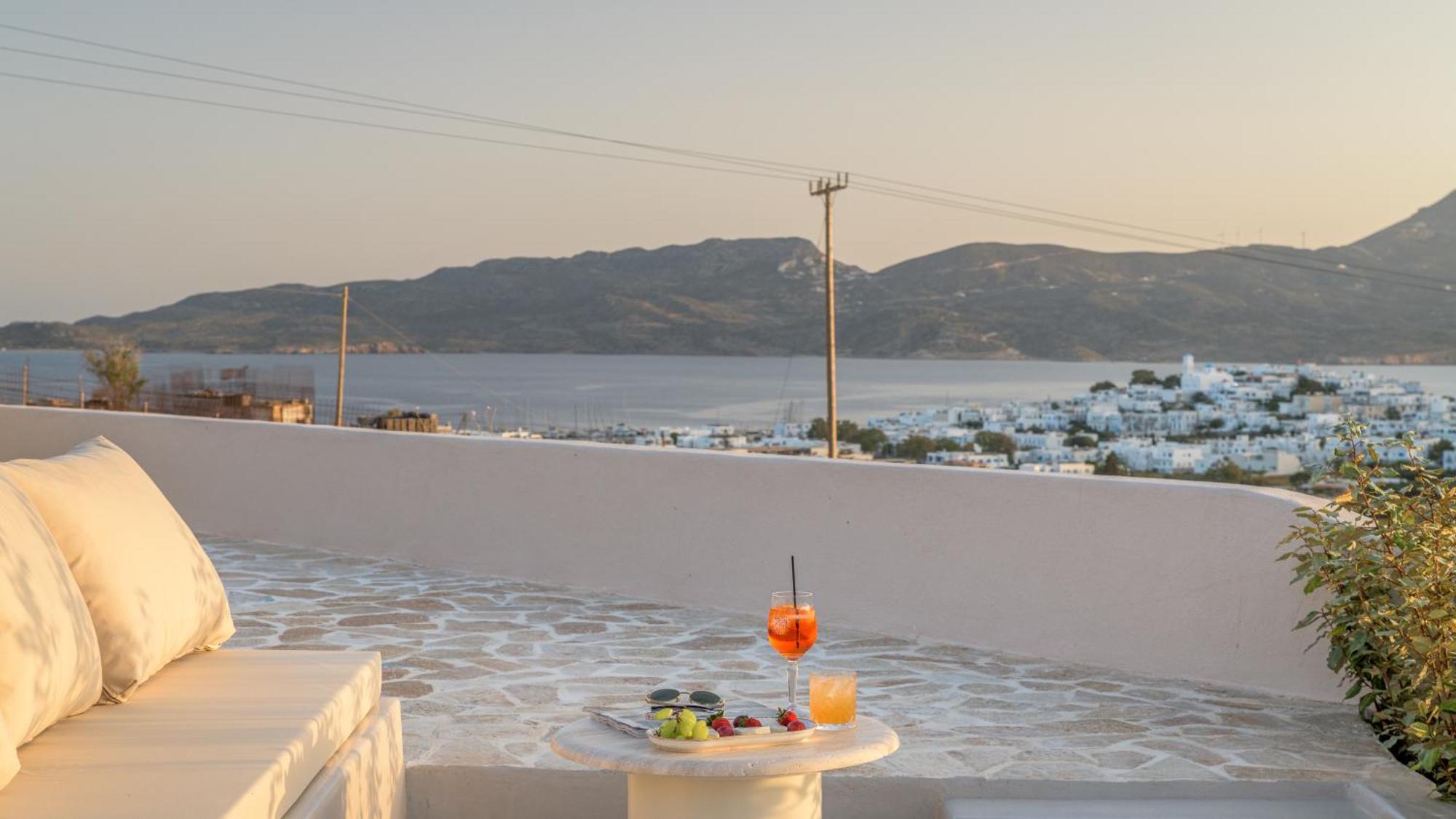 Solus Suites Milos Adamantas  Exterior photo